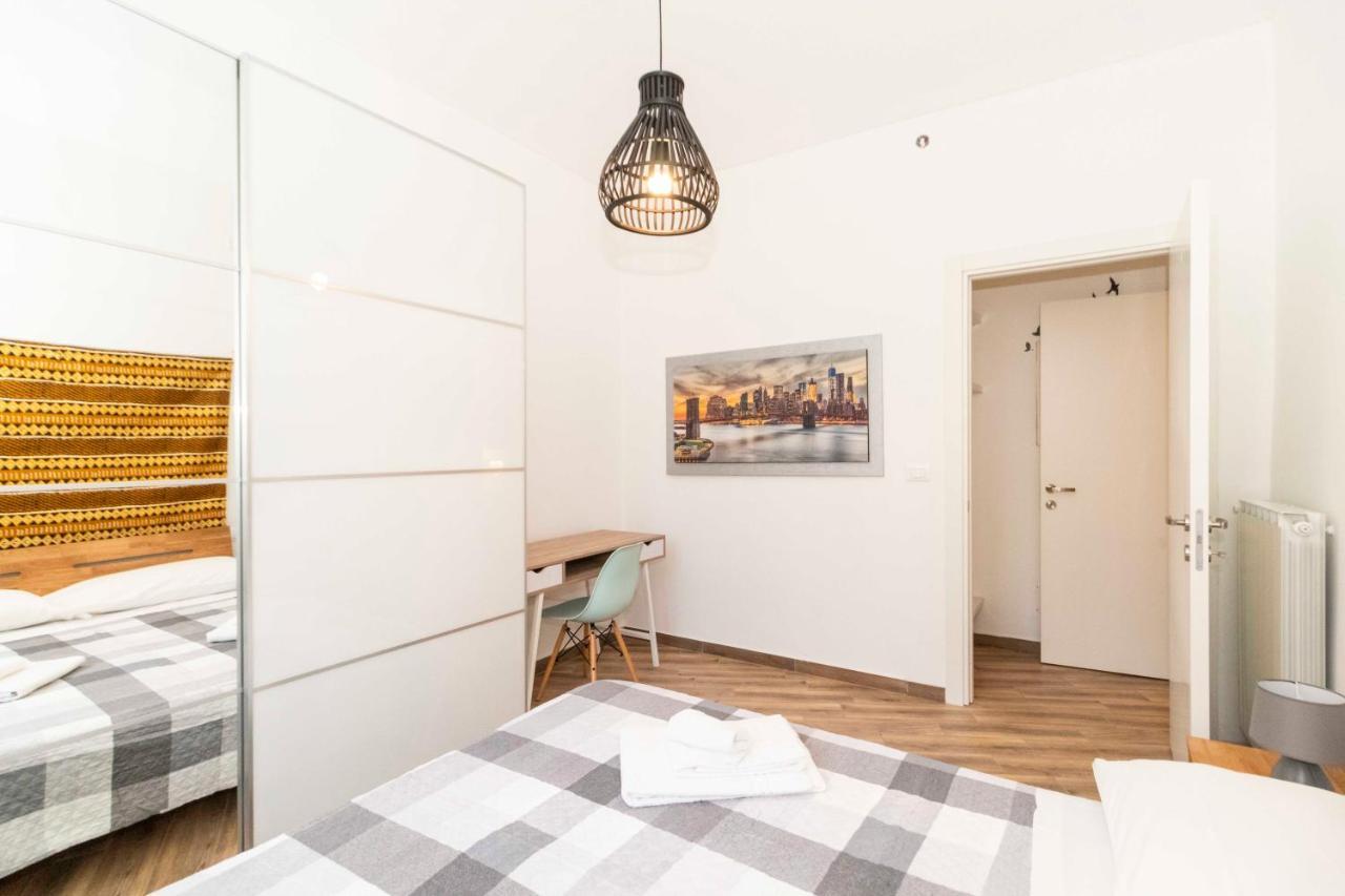 Roomy & Central Torino Apartment X4! Turim Exterior foto