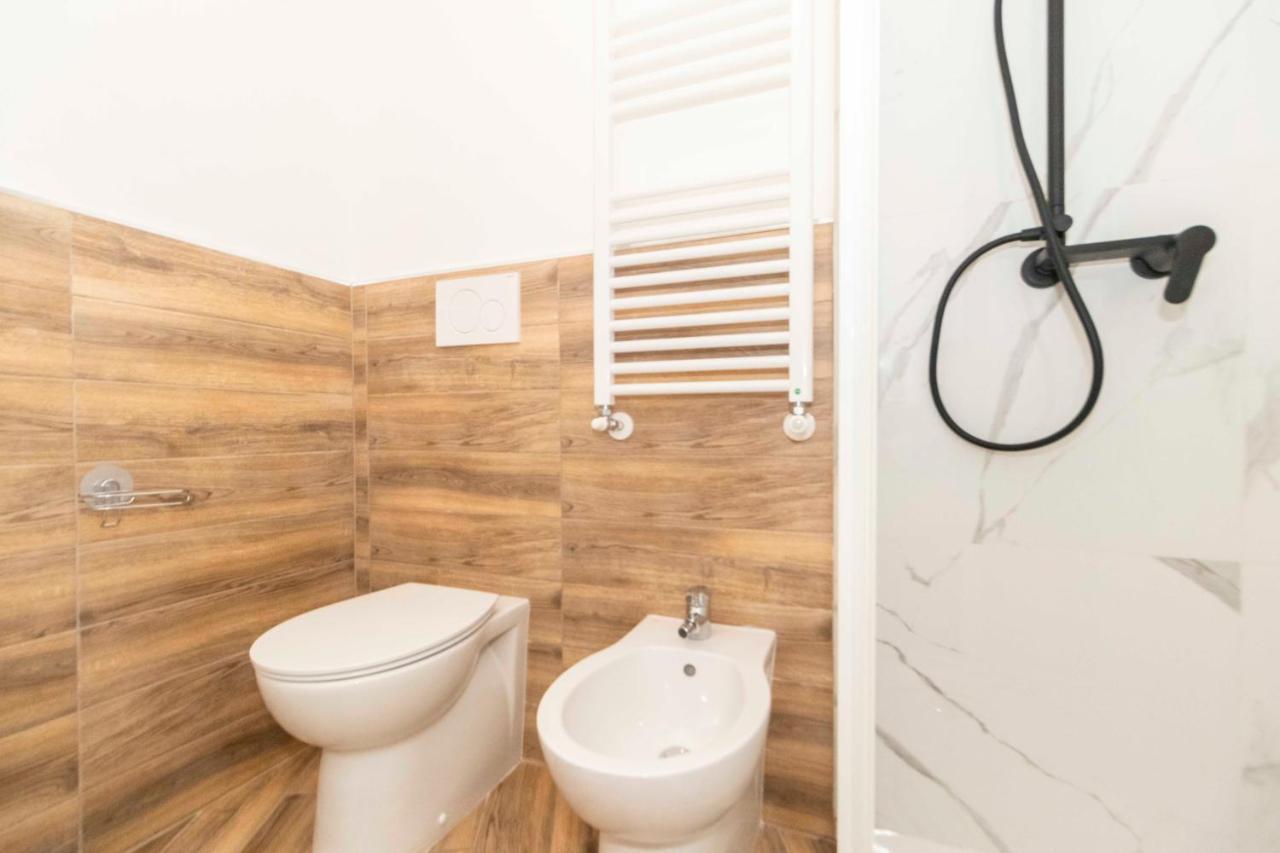 Roomy & Central Torino Apartment X4! Turim Exterior foto